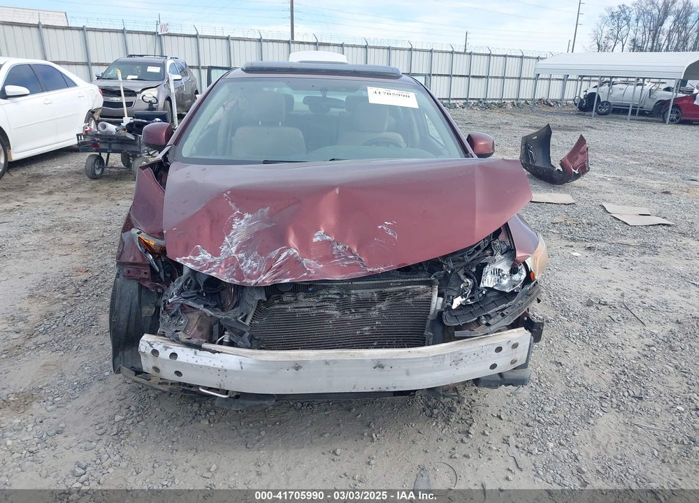 2012 HONDA CIVIC VIN: 19XFB2F81CE055436