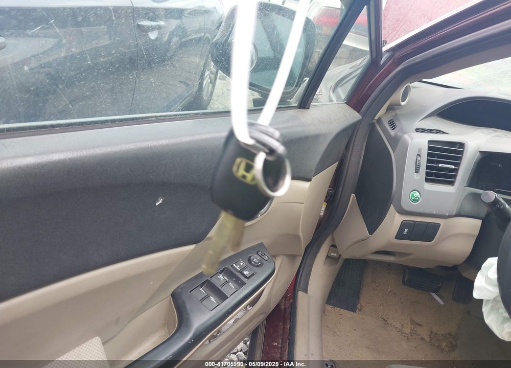 2012 HONDA CIVIC VIN: 19XFB2F81CE055436