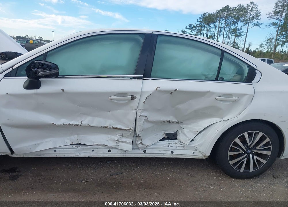 2018 SUBARU LEGACY VIN: 4S3BNAH63J3028027