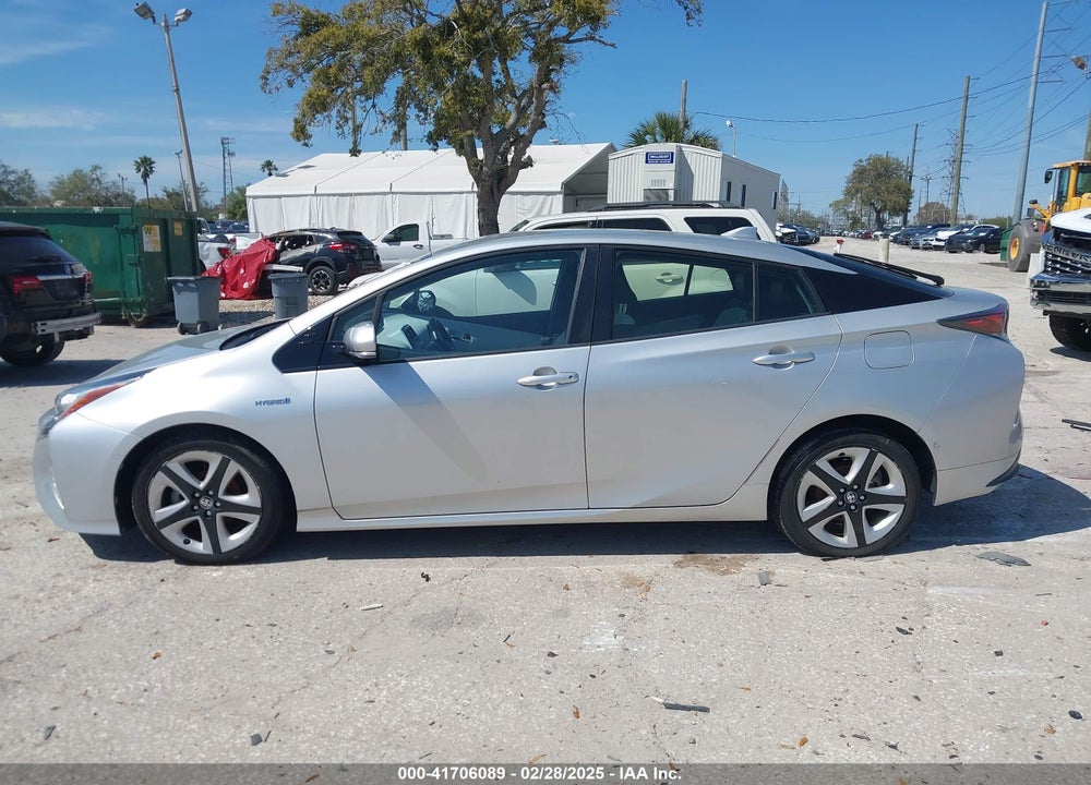 2017 TOYOTA PRIUS VIN: JTDKARFU7H3047752