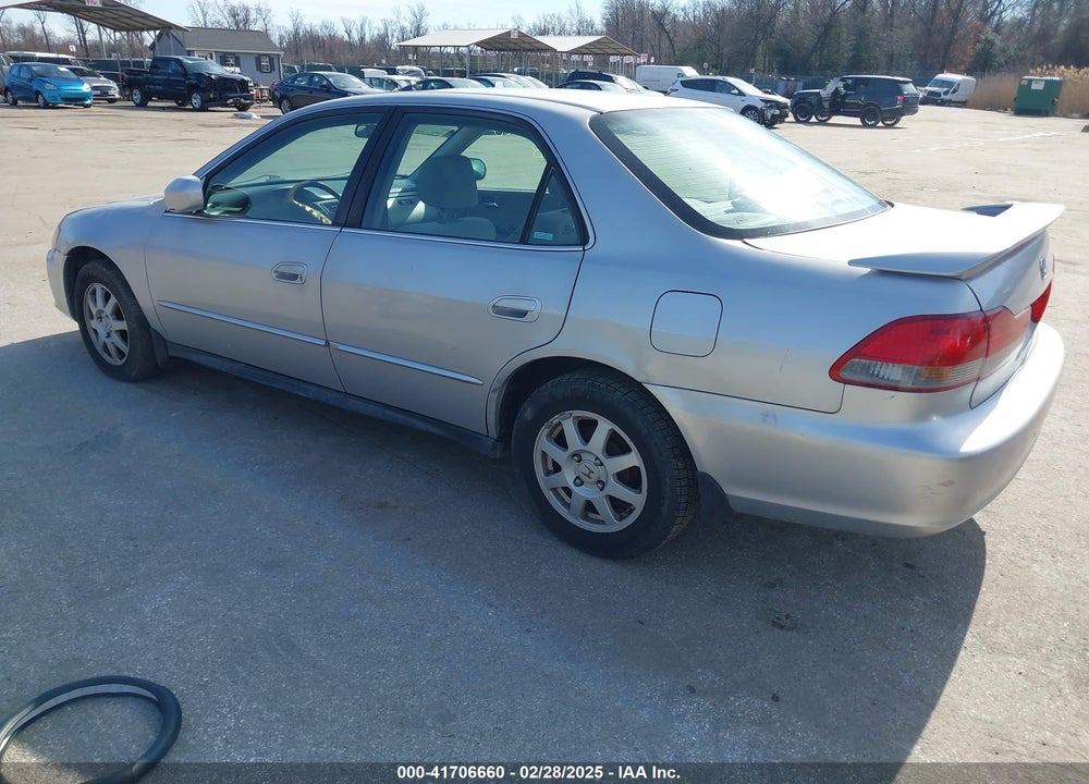 2002 HONDA ACCORD 2.3 EX/2.3 SE VIN: 1HGCG66872A129294