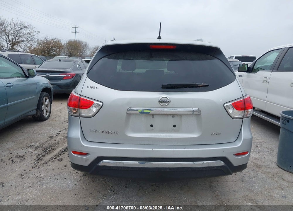 2015 NISSAN PATHFINDER VIN: 5N1AR2MM8FC701178