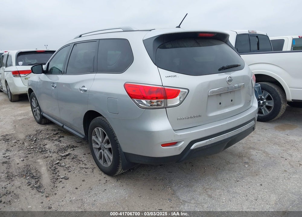 2015 NISSAN PATHFINDER VIN: 5N1AR2MM8FC701178