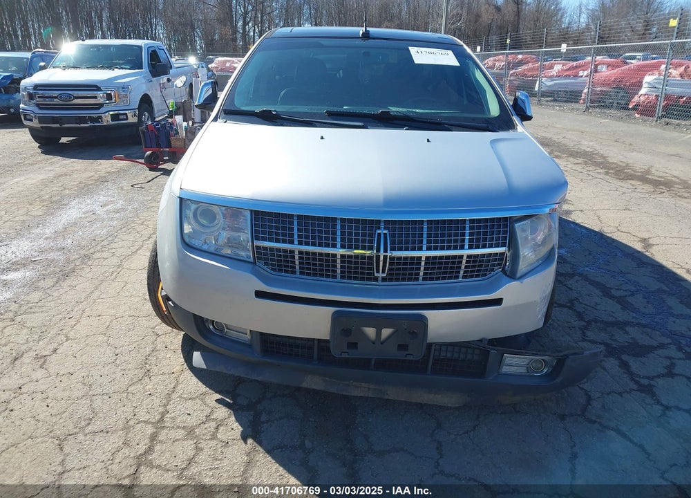 2009 LINCOLN MKX VIN: 2LMDU88C19BJ06021