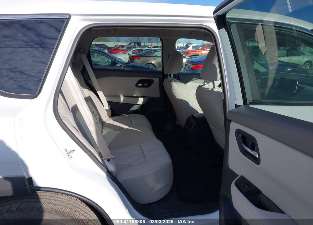 2025 NISSAN ROGUE SV FWD VIN: 5N1BT3BA3SC778202