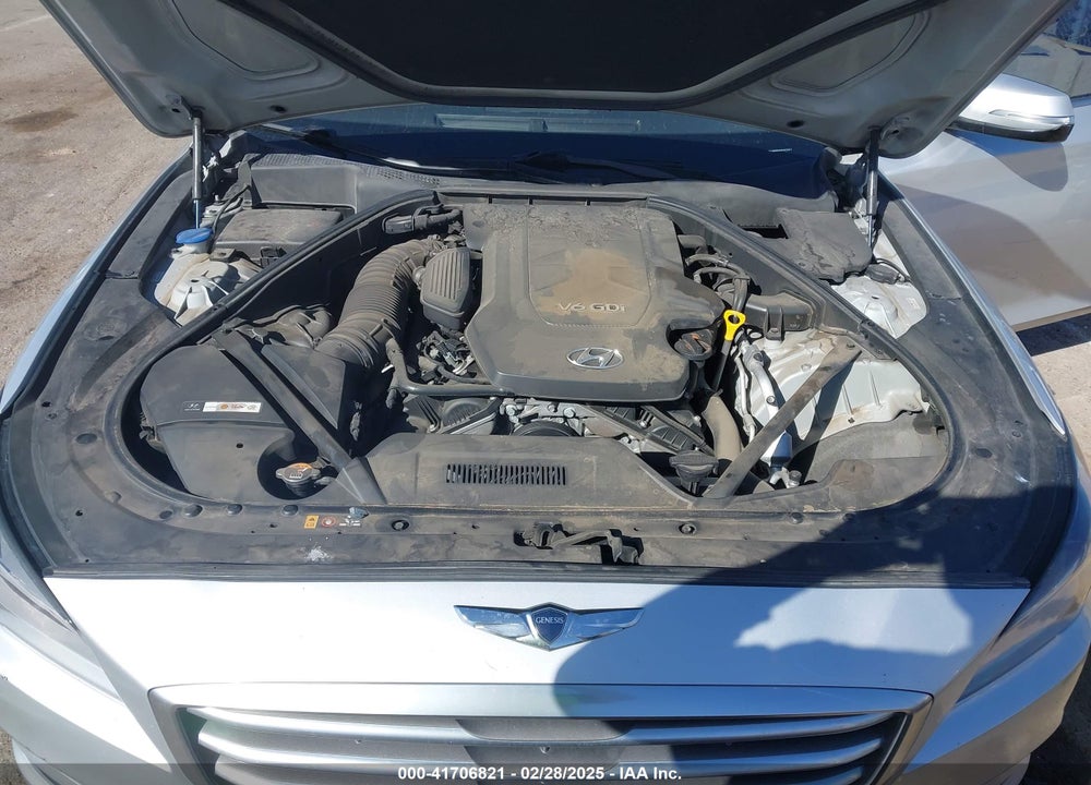 2015 HYUNDAI GENESIS 3.8 VIN: KMHGN4JEXFU017256