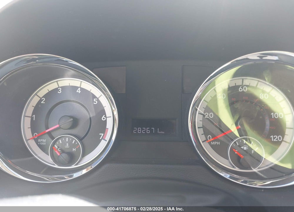 2011 DODGE GRAND CARAVAN MAINSTREET VIN: 2D4RN3DG0BR710593