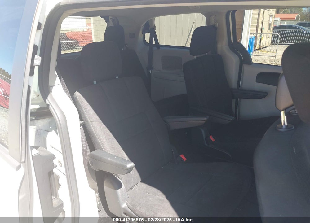 2011 DODGE GRAND CARAVAN MAINSTREET VIN: 2D4RN3DG0BR710593