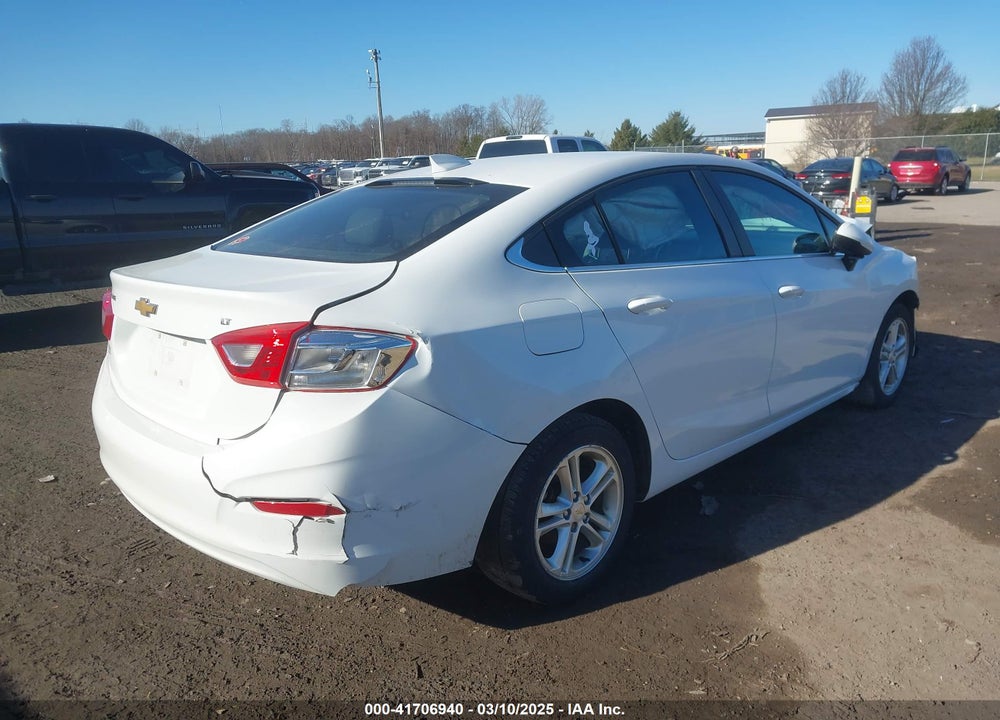 2017 CHEVROLET CRUZE VIN: 1G1BE5SM7H7215779