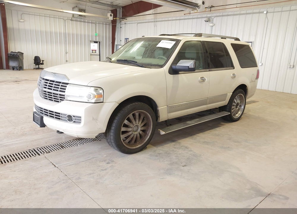 2007 LINCOLN NAVIGATOR ULTIMATE VIN: 5LMFU28517LJ07327