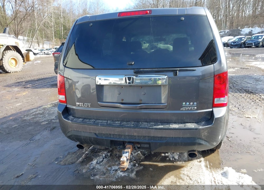 2015 HONDA PILOT EX-L VIN: 5FNYF4H79FB043787