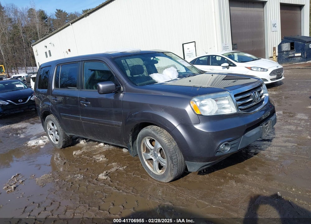 2015 HONDA PILOT EX-L VIN: 5FNYF4H79FB043787