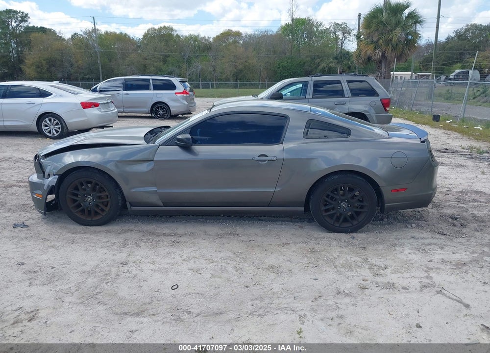 2014 FORD MUSTANG VIN: 1ZVBP8AM9E5276947