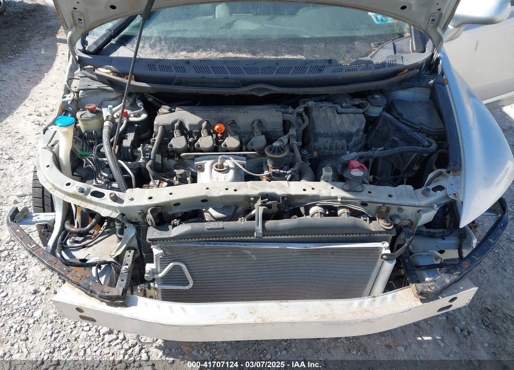 2008 HONDA CIVIC VIN: 2HGFA165X8H330432