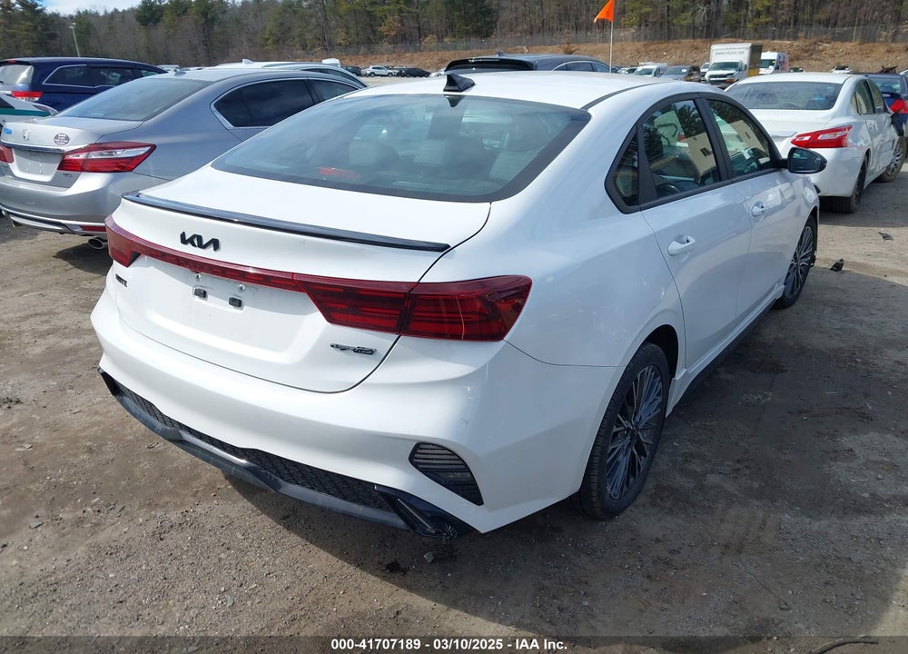 2022 KIA FORTE GT LINE VIN: 3KPF54AD5NE512467