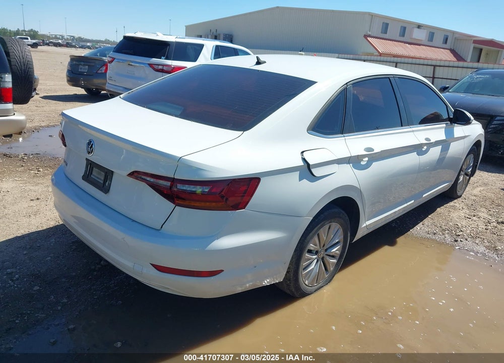2019 VOLKSWAGEN JETTA VIN: 3VWC57BU1KM126095