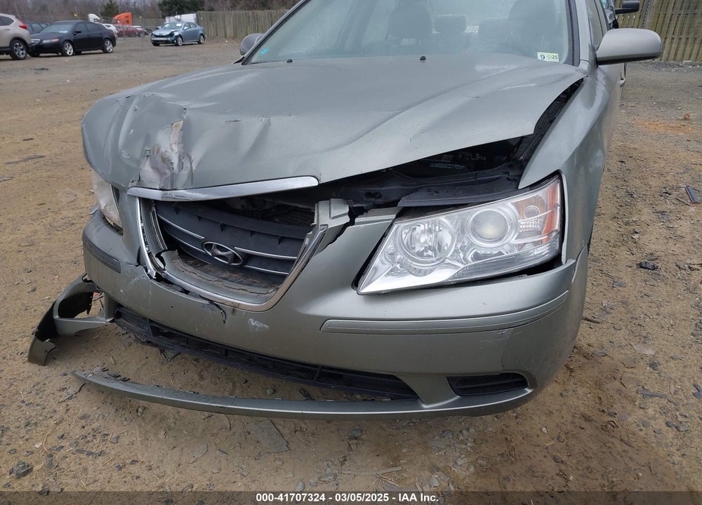 2010 HYUNDAI SONATA VIN: 5NPET4AC8AH614411