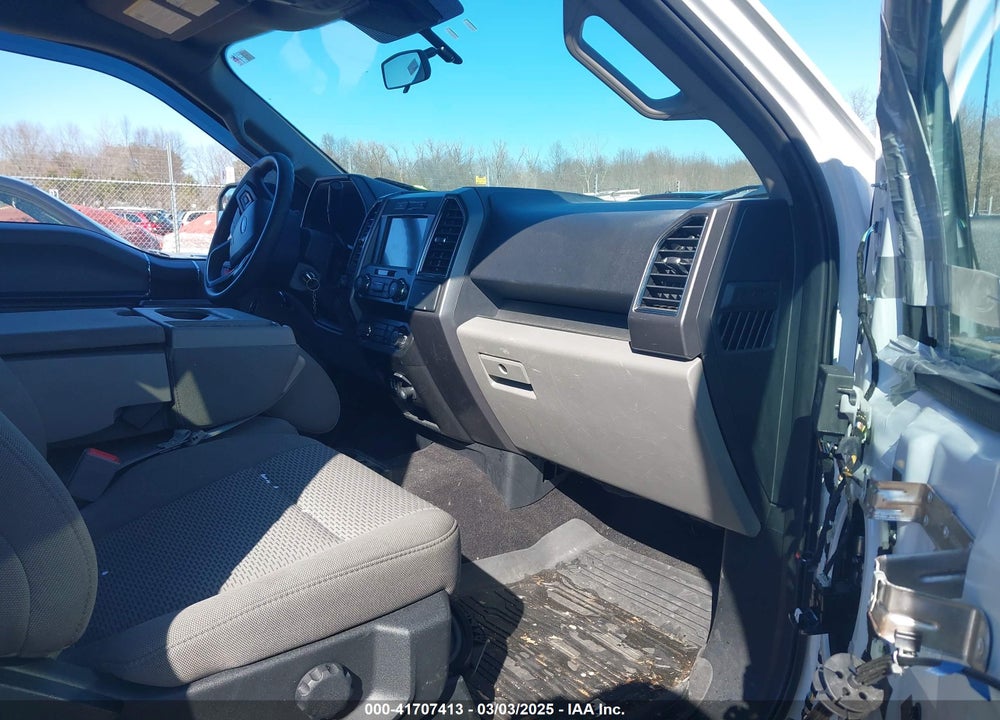 2019 FORD F-150 XLT VIN: 1FTFX1E54KFA42333