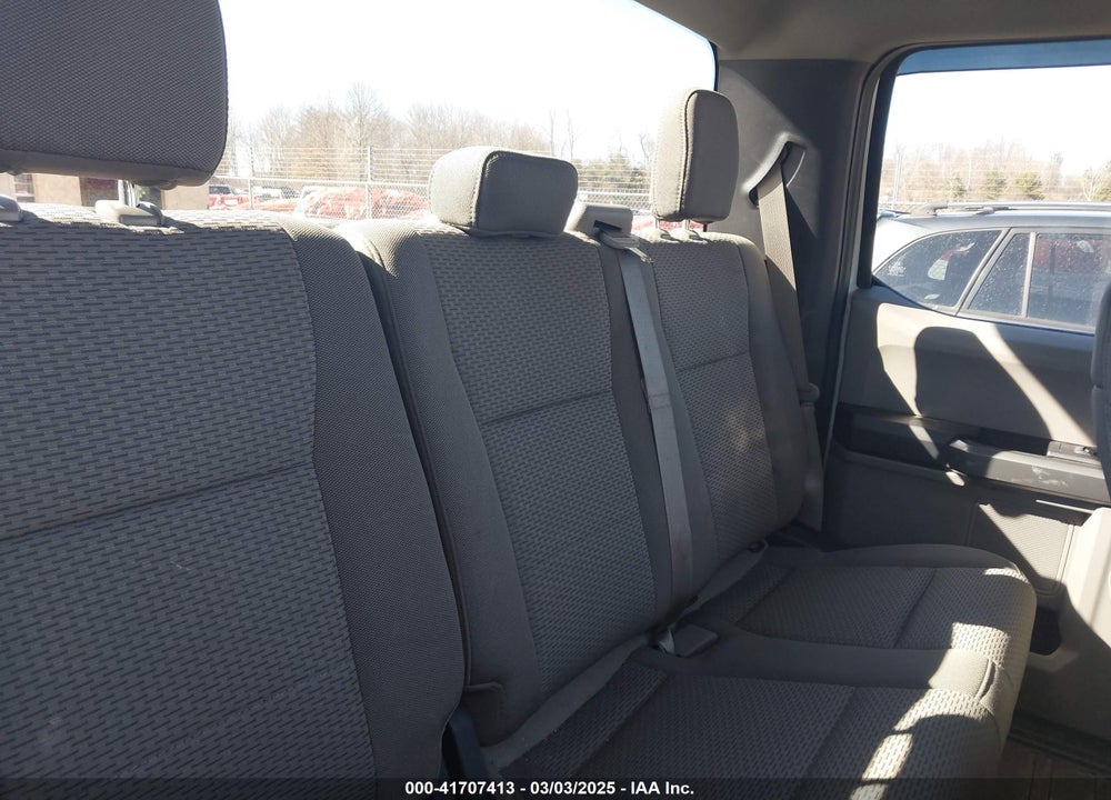 2019 FORD F-150 XLT VIN: 1FTFX1E54KFA42333