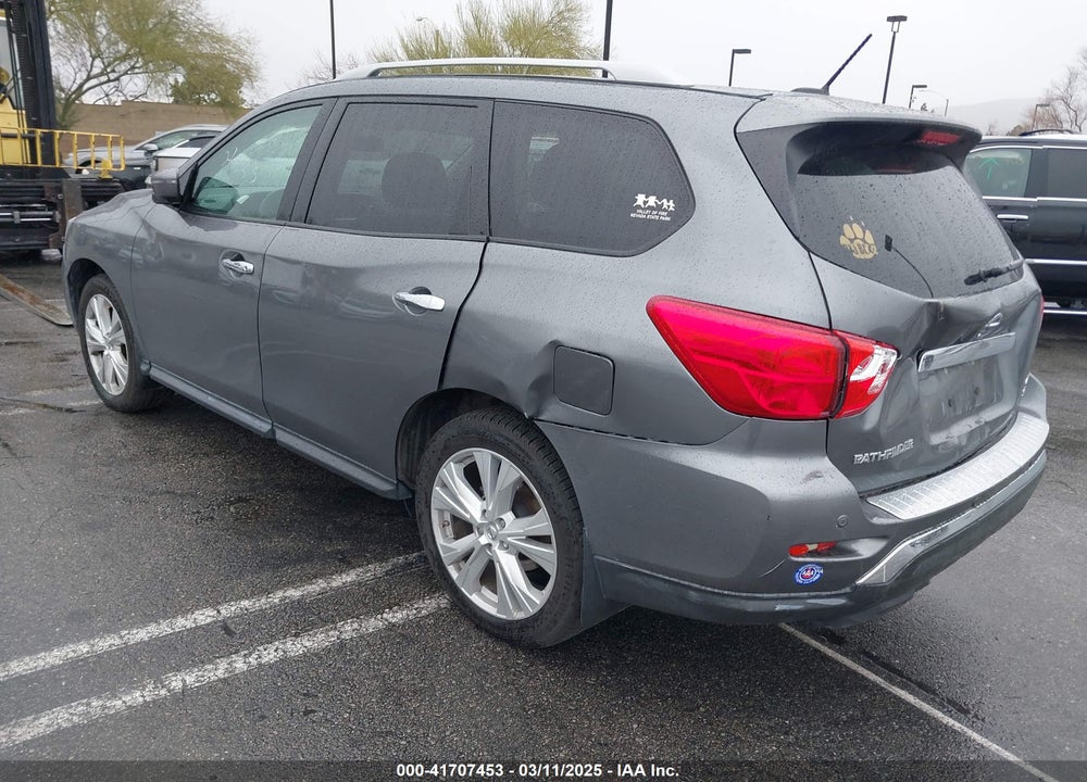 2018 NISSAN PATHFINDER VIN: 5N1DR2MM9JC613309