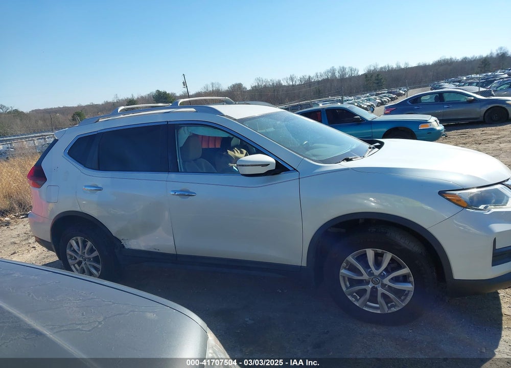 2018 NISSAN ROGUE VIN: 5N1AT2MV7JC847624