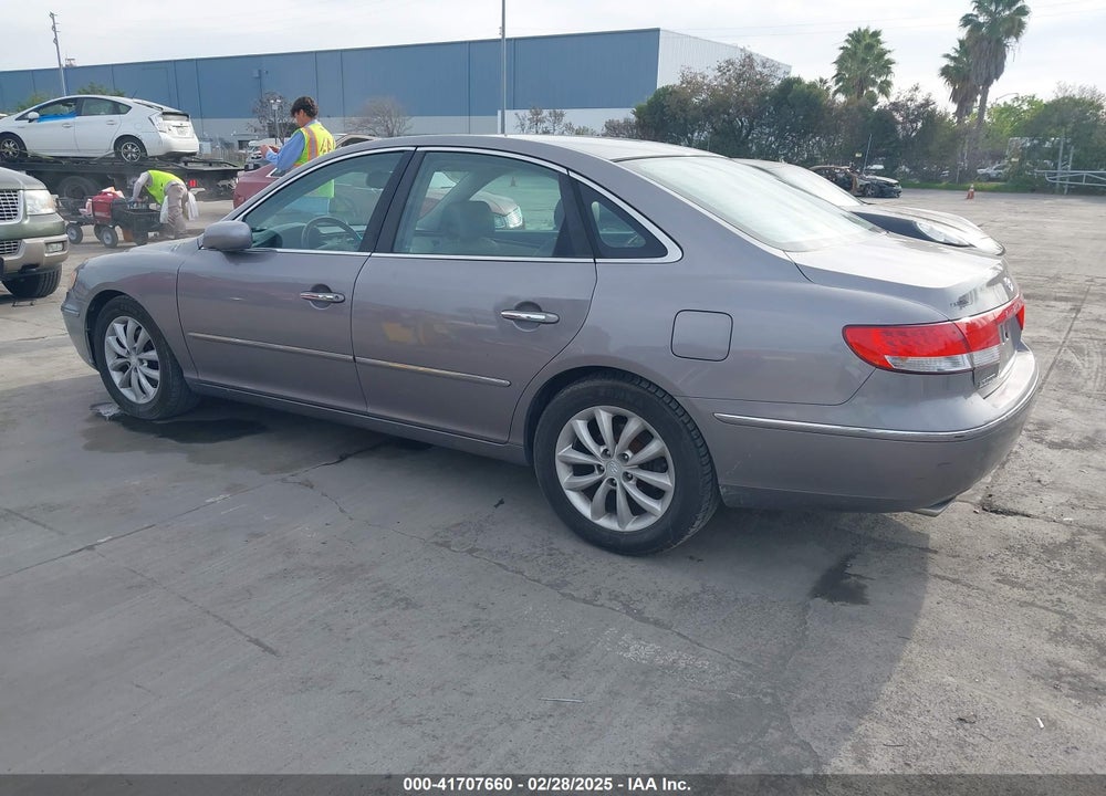 2006 HYUNDAI AZERA VIN: KMHFC46F06A121940
