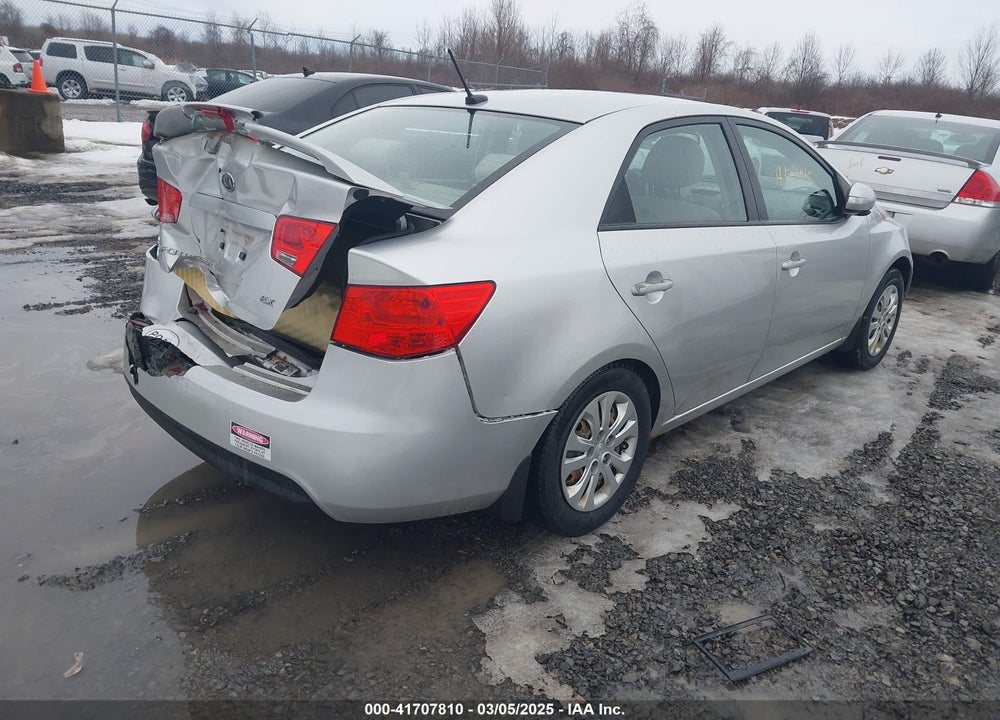 2010 KIA FORTE EX VIN: KNAFU4A20A5268070
