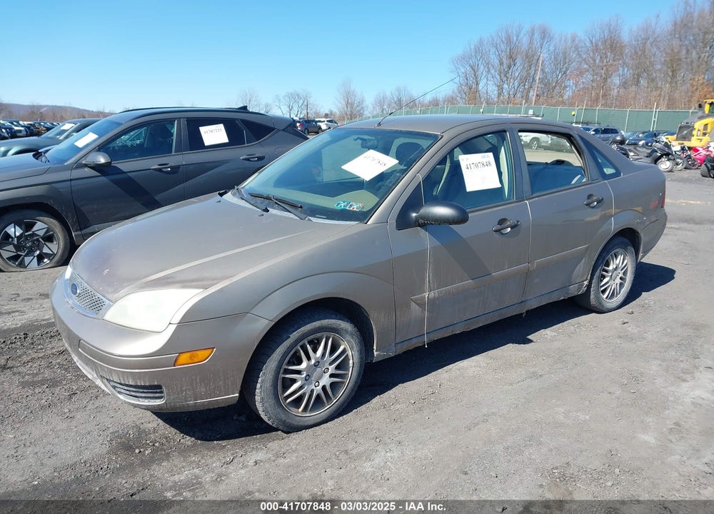 2005 FORD FOCUS ZX4 VIN: 1FAFP34N85W266566