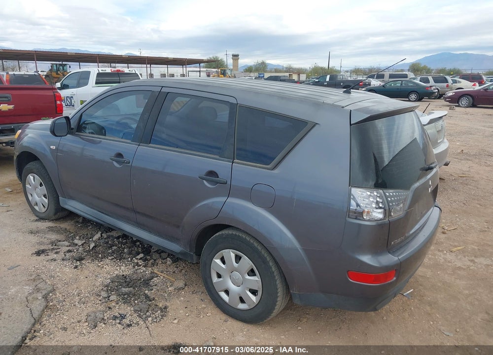 2009 MITSUBISHI OUTLANDER ES VIN: JA4LS21W59Z013495