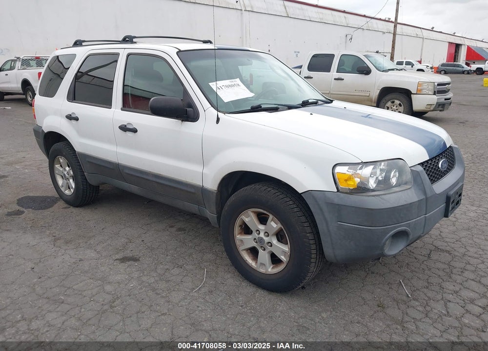 2005 FORD ESCAPE XLT VIN: 1FMYU93105KA75028