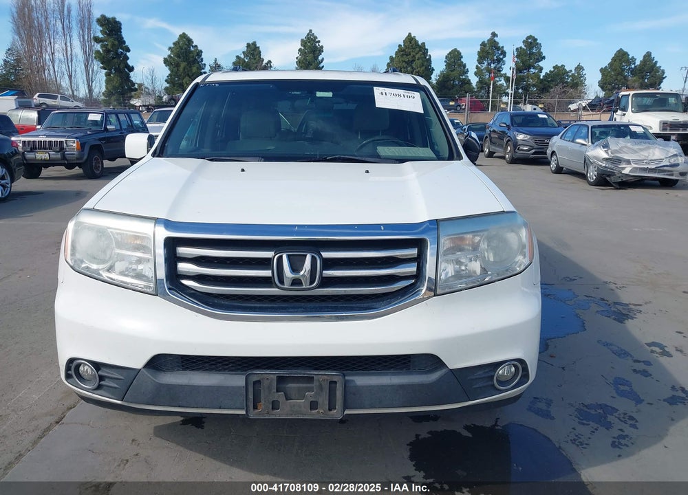 2015 HONDA PILOT EX VIN: 5FNYF4H47FB025097