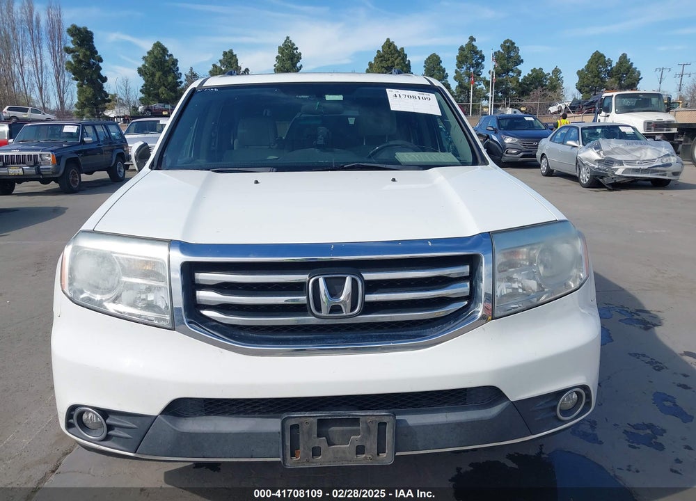 2015 HONDA PILOT EX VIN: 5FNYF4H47FB025097