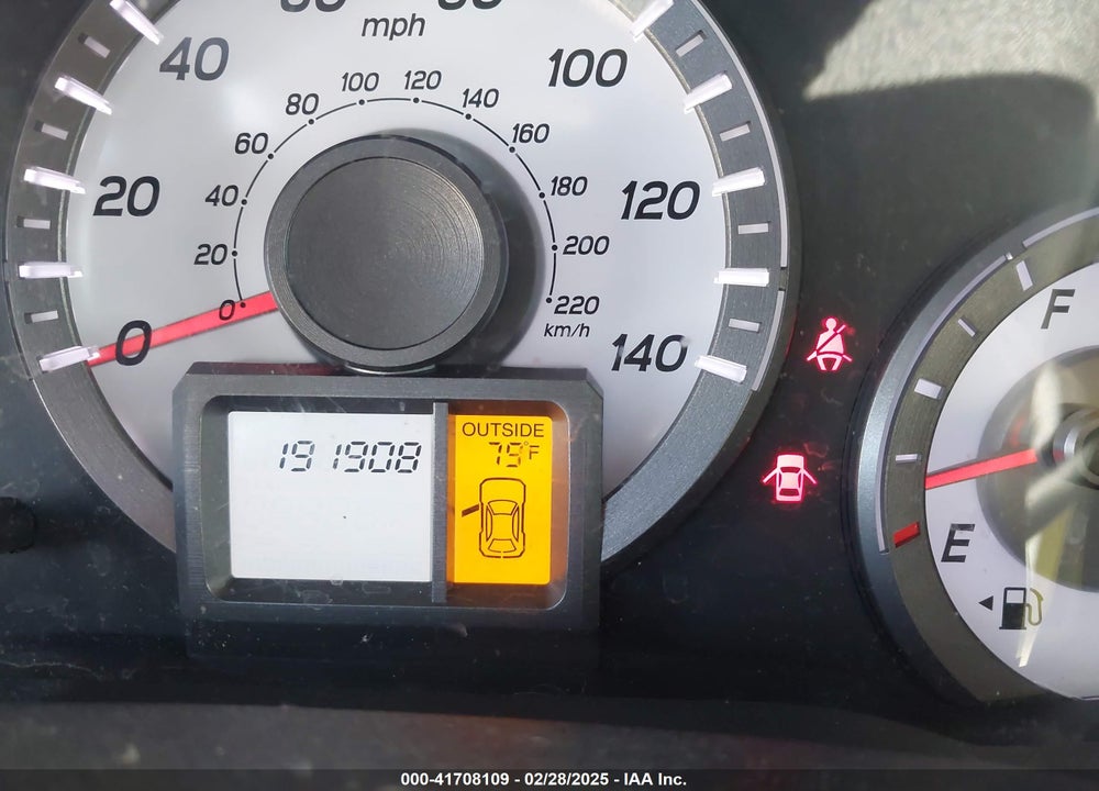 2015 HONDA PILOT EX VIN: 5FNYF4H47FB025097