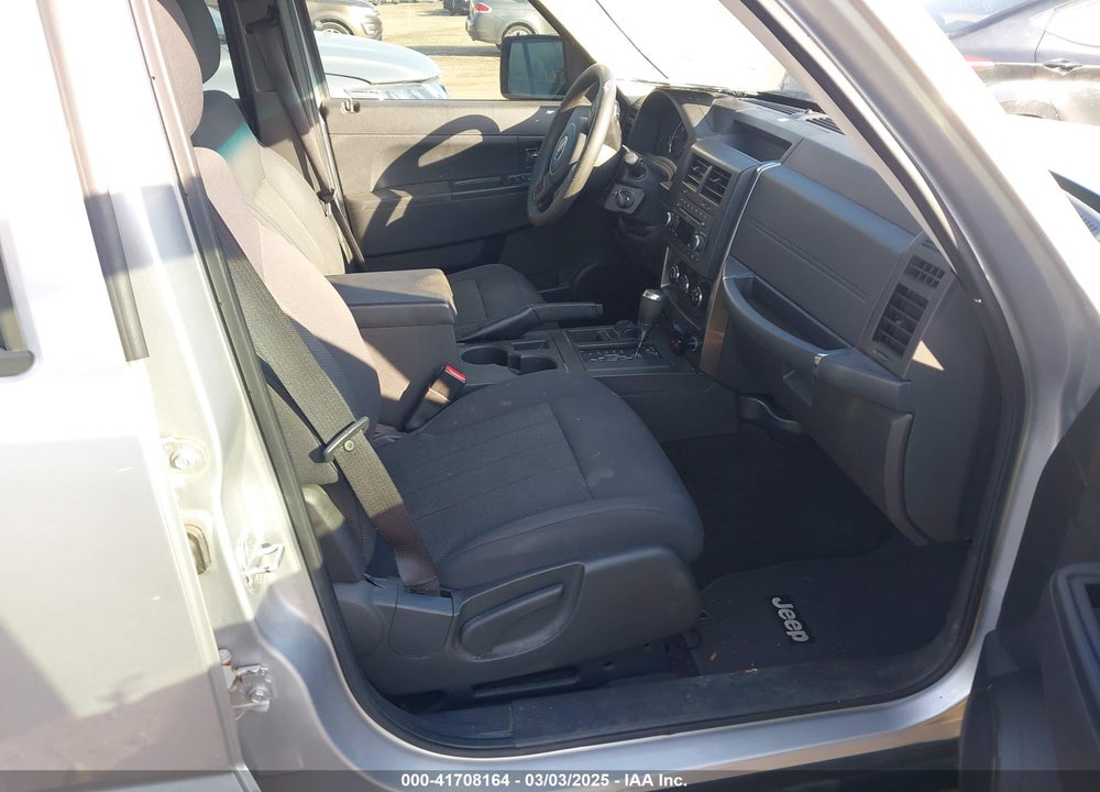 2011 JEEP LIBERTY SPORT VIN: 1J4PN2GK0BW536301