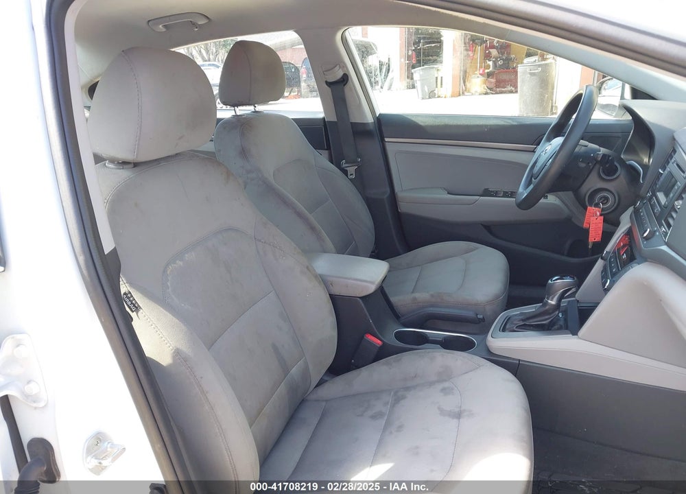 2017 HYUNDAI ELANTRA SE VIN: 5NPD74LF8HH160159