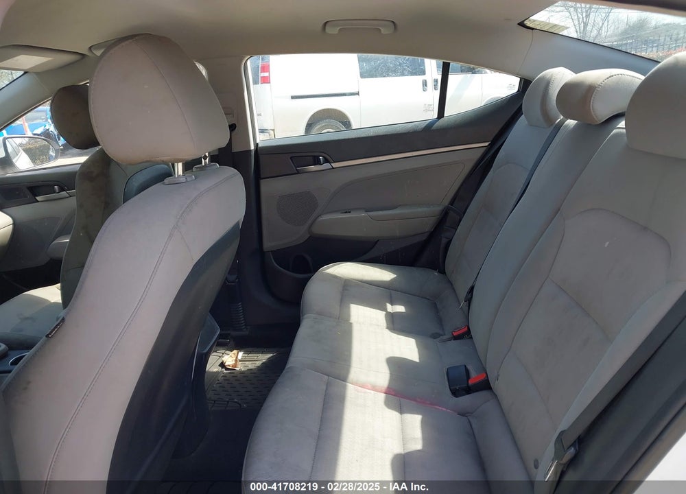 2017 HYUNDAI ELANTRA SE VIN: 5NPD74LF8HH160159