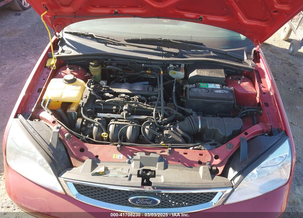 2005 FORD FOCUS ZX4 VIN: 1FAFP34N75W280183