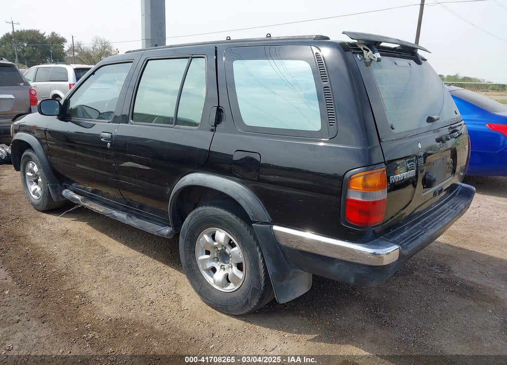 1997 NISSAN PATHFINDER VIN: JN8AR05Y0VW173132