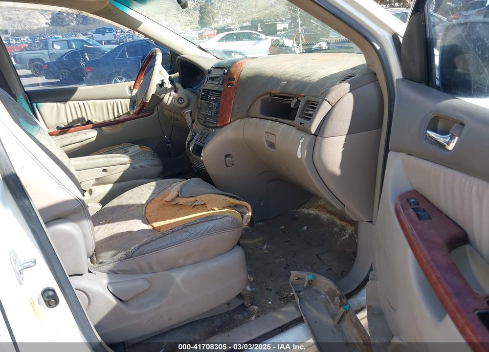 2004 TOYOTA SIENNA XLE LIMITED VIN: 5TDZA22C74S211884