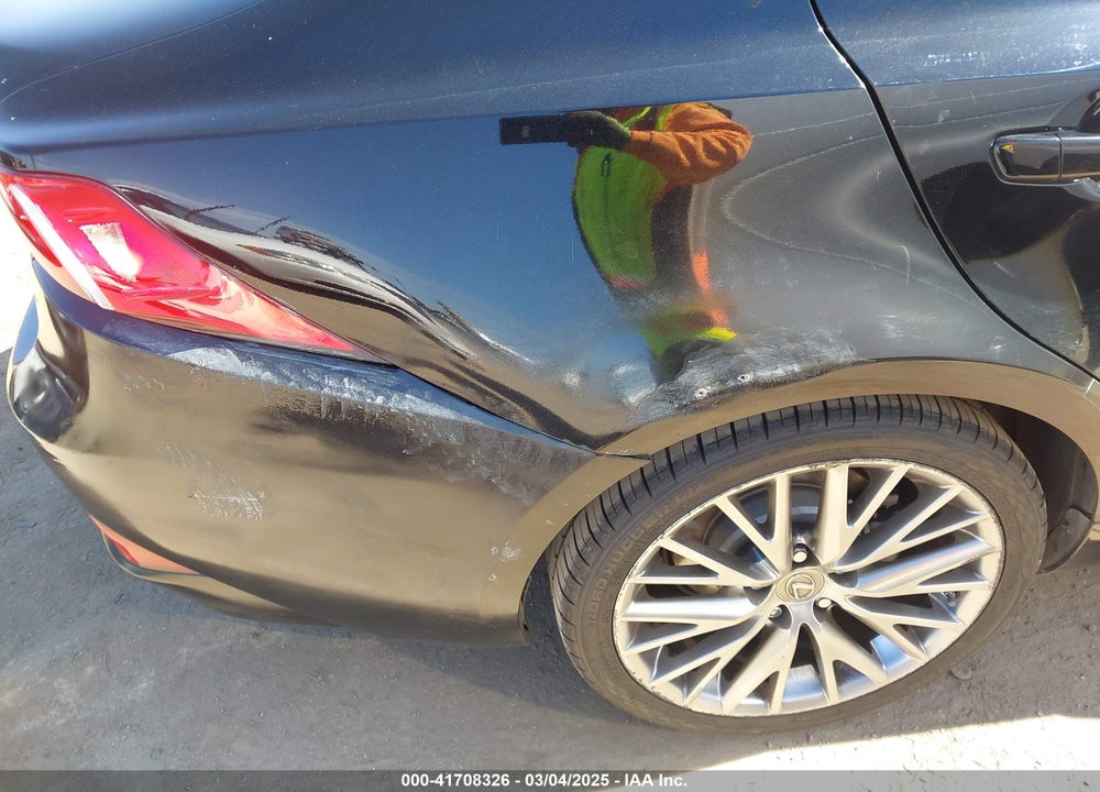 2015 LEXUS IS 250 VIN: JTHBF1D20F5065532