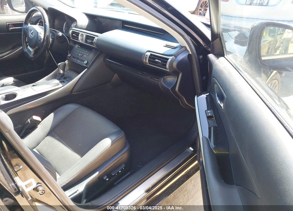 2015 LEXUS IS 250 VIN: JTHBF1D20F5065532