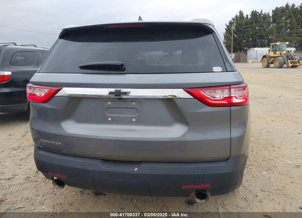 2018 CHEVROLET TRAVERSE LS VIN: 1GNERFKW4JJ248576