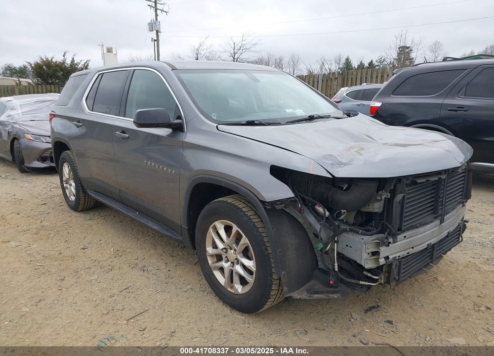 2018 CHEVROLET TRAVERSE LS VIN: 1GNERFKW4JJ248576