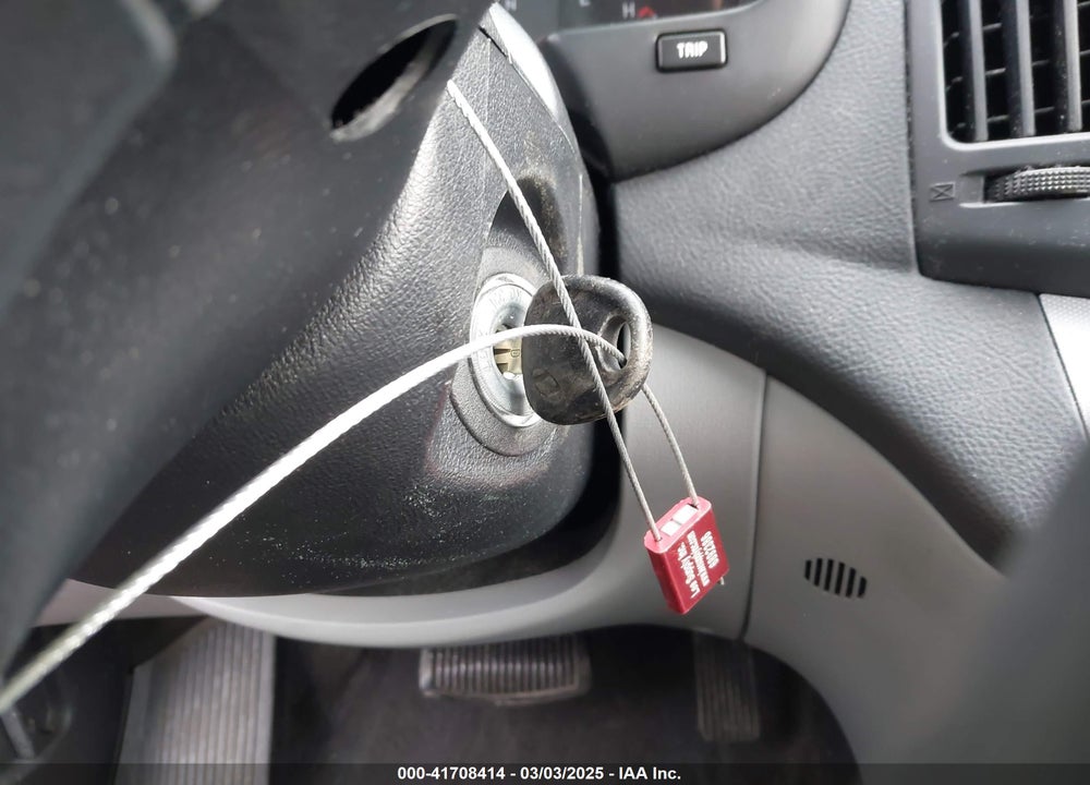 2009 HYUNDAI ELANTRA VIN: KMHDU46DX9U643125