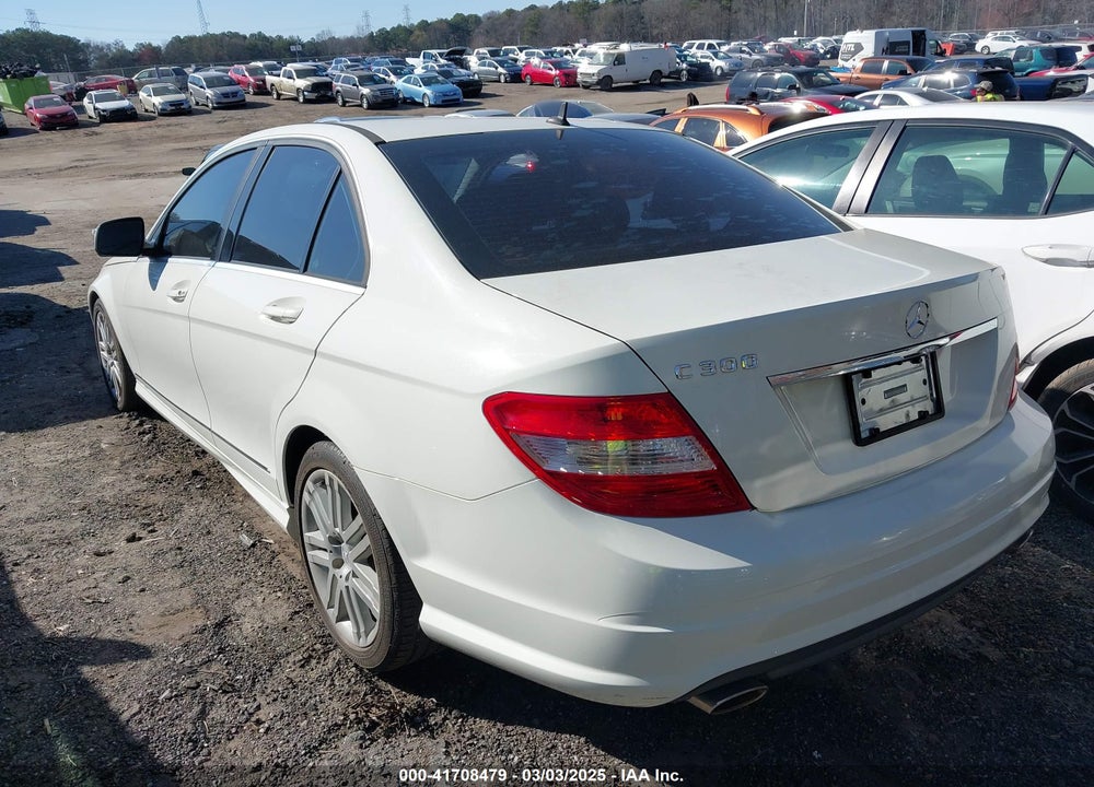 2009 MERCEDES-BENZ C 300 LUXURY/SPORT VIN: WDDGF54XX9R069679