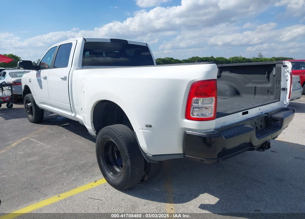 2021 RAM 3500 VIN: 3C63RRHL7MG588185