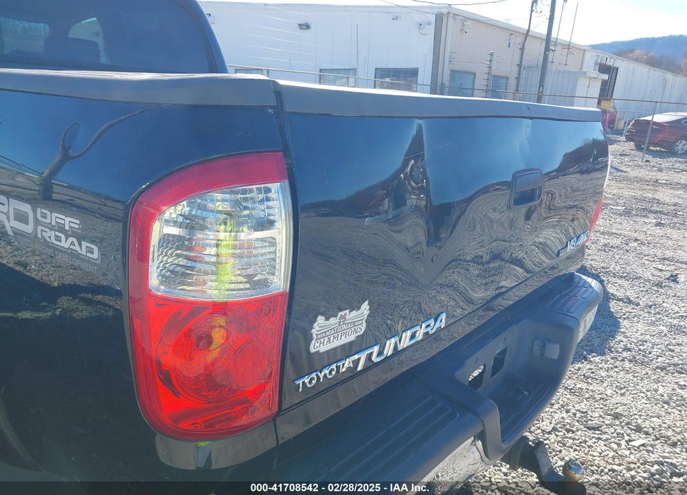 2006 TOYOTA TUNDRA SR5 V8 VIN: 5TBDT44146S504035