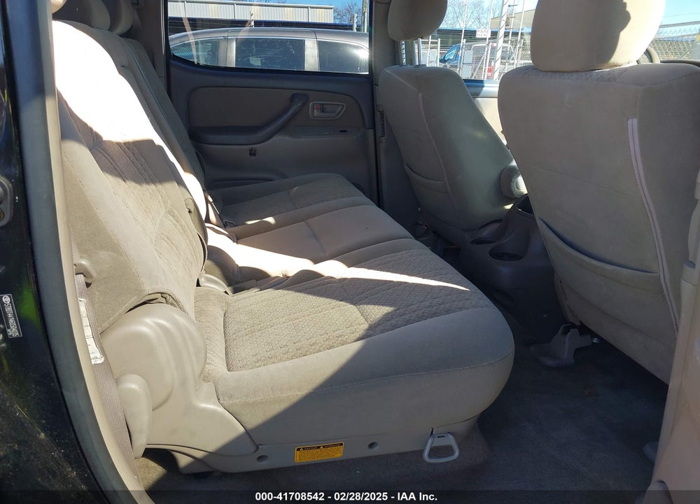 2006 TOYOTA TUNDRA SR5 V8 VIN: 5TBDT44146S504035
