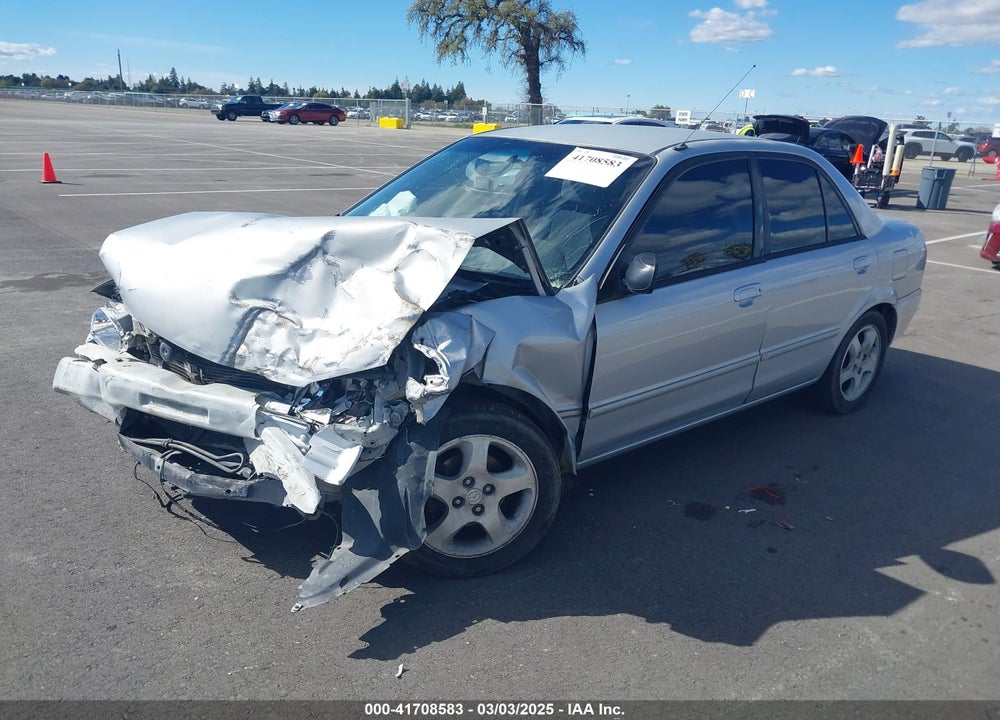 2000 MAZDA PROTEGE ES VIN: JM1BJ2215Y0283790