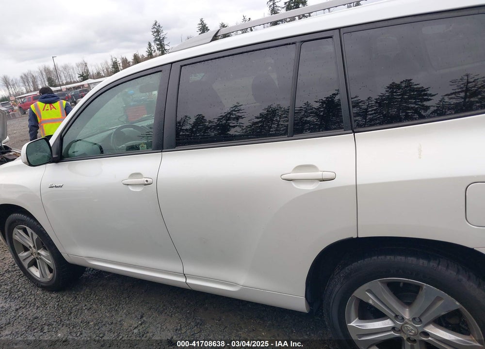2008 TOYOTA HIGHLANDER VIN: JTEES43A582078927